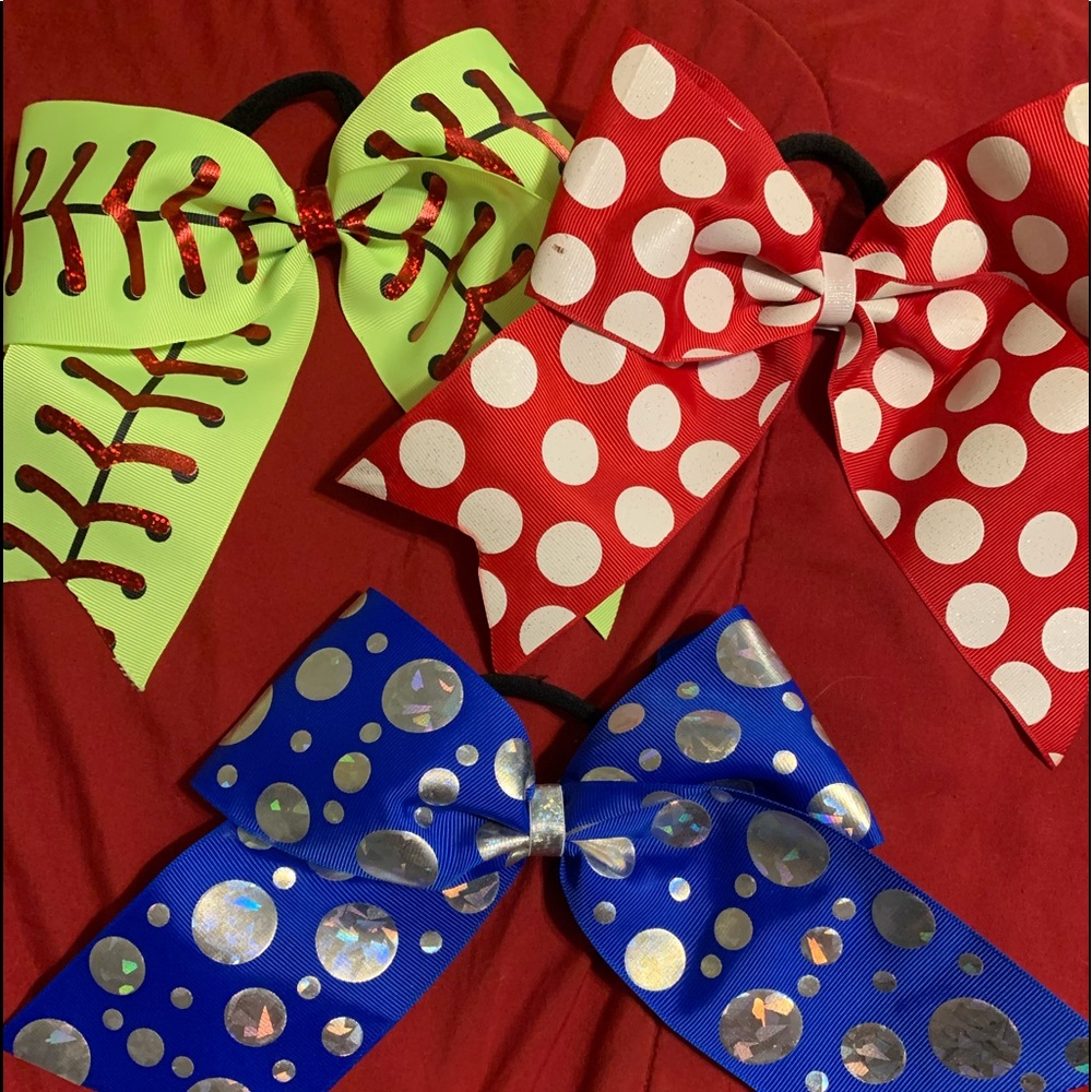 Softball bow set